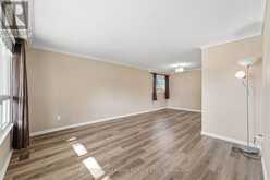 198 WELDRICK ROAD W | Richmond Hill Ontario | Slide Image Eight