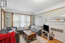44 DALEWOOD CRESCENT | Hamilton Ontario | Slide Image Five