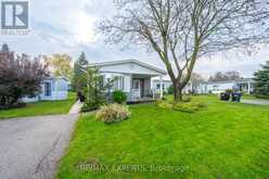 77 LINDEN LANE | Innisfil Ontario | Slide Image Four