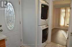 138 LINDYLOU ROAD | Toronto Ontario | Slide Image Twelve