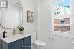117 WEST 5TH STREET | Hamilton Ontario | Slide Image Thirteen
