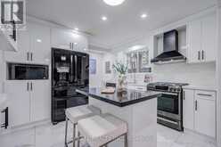 440 SUNSET DRIVE | Oakville Ontario | Slide Image Eleven
