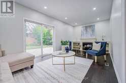 440 SUNSET DRIVE | Oakville Ontario | Slide Image Fifteen