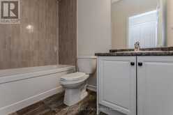 1402 ALMONTE DRIVE | Burlington Ontario | Slide Image Nineteen