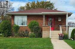 462 MADISON AVENUE | Oshawa Ontario | Slide Image One