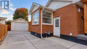 706 ROWNTREE AVENUE | London Ontario | Slide Image Thirty-five