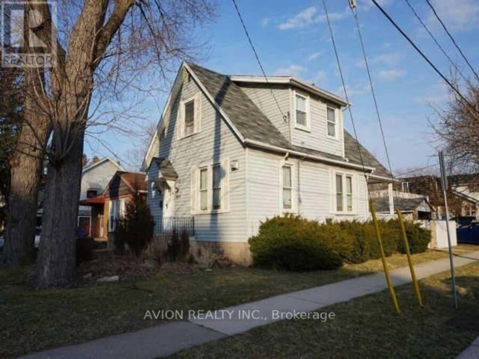 3095 PETER STREET, Windsor, Ontario N9C 1H2