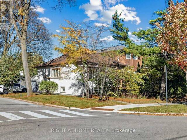 44 CONNAUGHT AVENUE Toronto Ontario, M2M 1G6 - 3 Bedrooms Home For Sale
