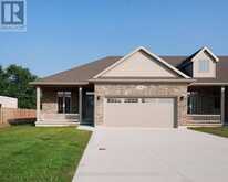 17 MCINTOSH AVENUE | Chatham Ontario | Slide Image One