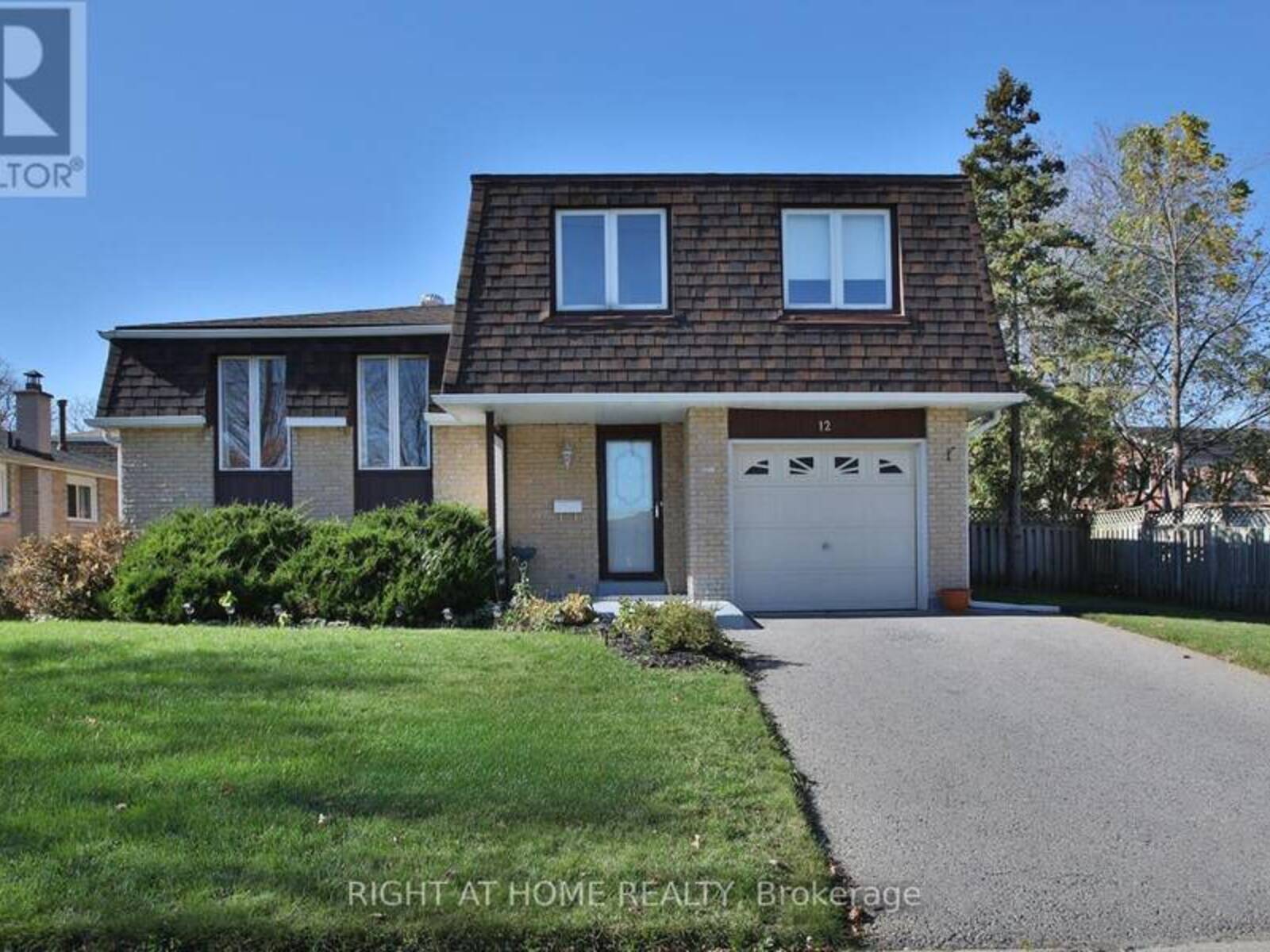 12 ROGERS ROAD, Lindsay, Ontario K9V 5C4