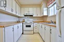 12 ROGERS ROAD | Lindsay Ontario | Slide Image Eleven