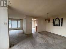 4 - 1510 UPPER MIDDLE ROAD | Burlington Ontario | Slide Image Five