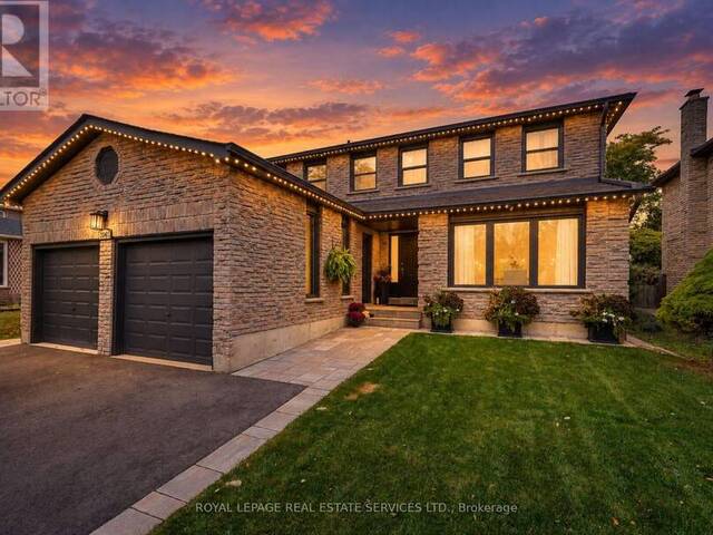 1045 MANNINGTON LANE Mississauga Ontario, L4W 3X6 - 5 Bedrooms Home For Sale