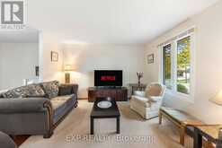 28 SULKY ROAD | Brantford Ontario | Slide Image Four