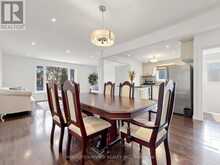 14 CRISPIN CRESCENT | Toronto Ontario | Slide Image Eight