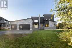 11 JONES AVENUE | Newtonville Ontario | Slide Image Two