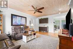 427 LAKE DRIVE E | Georgina Ontario | Slide Image Twelve
