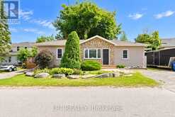 427 LAKE DRIVE E | Georgina Ontario | Slide Image Nine