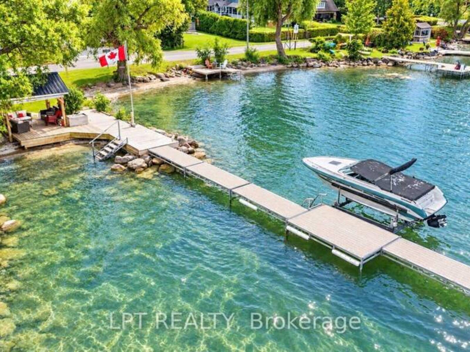 427 LAKE DRIVE E, Georgina, Ontario L0E 1S0