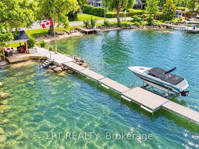 427 LAKE DRIVE E Georgina Ontario, L0E 1S0 - 3 Bedrooms Waterfront Home For sale