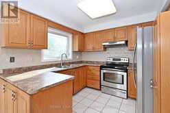 38 MUSTER COURT | Markham Ontario | Slide Image Eleven
