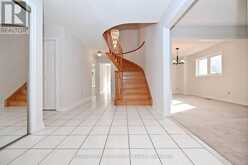 38 MUSTER COURT | Markham Ontario | Slide Image Four