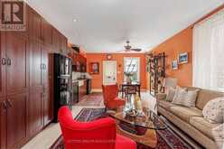 257 PERTH AVENUE | Toronto Ontario | Slide Image Eight