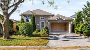 726 SANDISON STREET N | Windsor Ontario | Slide Image Forty-one