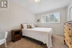 200 ALL SAINTS CRESCENT | Oakville Ontario | Slide Image Thirty