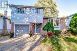 1485 NEWLANDS CRESCENT | Burlington Ontario | Slide Image Four