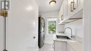 529 PINELAND AVENUE | Oakville Ontario | Slide Image Thirty-seven