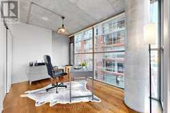 410 - 25 OXLEY STREET | Toronto Ontario | Slide Image Sixteen