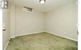 161 BILLINGS CRESCENT | Newmarket Ontario | Slide Image Thirty
