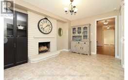 161 BILLINGS CRESCENT | Newmarket Ontario | Slide Image Eight