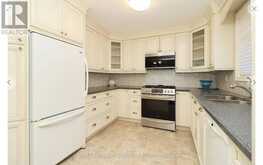 161 BILLINGS CRESCENT | Newmarket Ontario | Slide Image Nine