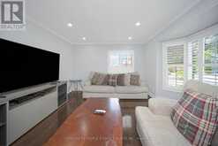 2 CHECKERBERRY CRESCENT | Brampton Ontario | Slide Image Twelve