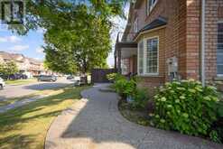 2 CHECKERBERRY CRESCENT | Brampton Ontario | Slide Image Seven