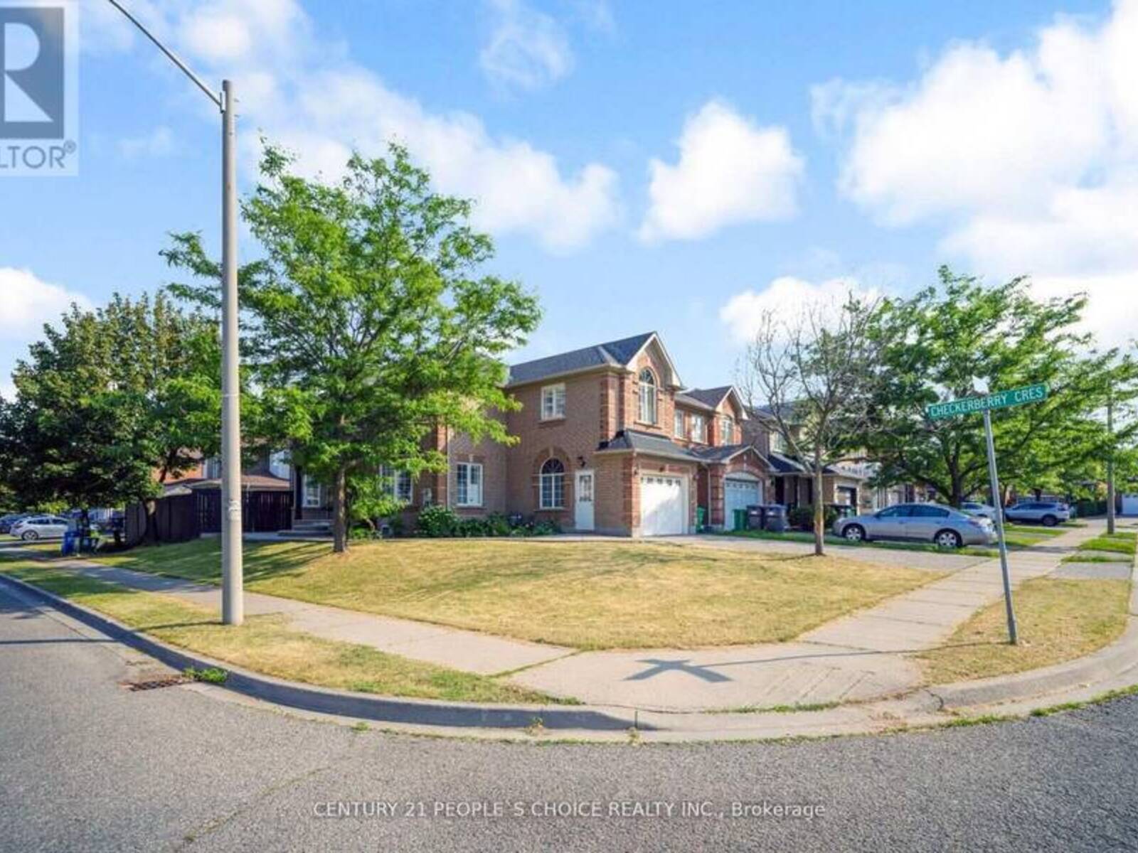 2 CHECKERBERRY CRESCENT, Brampton, Ontario L6R 2T2