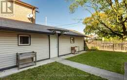 54 EAST DRIVE | Toronto Ontario | Slide Image Forty-three