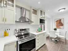 6318 CAMGREEN CIRCLE | Mississauga Ontario | Slide Image Nineteen