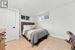 915 TANAGER AVENUE | Burlington Ontario | Slide Image Nineteen