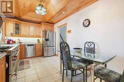 2432 CYPRUS AVENUE | Burlington Ontario | Slide Image Fifteen