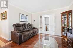 2432 CYPRUS AVENUE | Burlington Ontario | Slide Image Seven