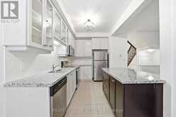 32 ROLLING LANE | Hamilton Ontario | Slide Image Sixteen