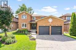 186 FERNDALE DRIVE S | Barrie Ontario | Slide Image Two