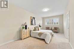 2076 COPPENWOOD COMMON | Burlington Ontario | Slide Image Nineteen