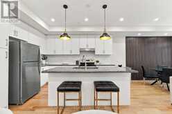 2076 COPPENWOOD COMMON | Burlington Ontario | Slide Image Six