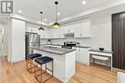 2076 COPPENWOOD COMMON | Burlington Ontario | Slide Image Seven