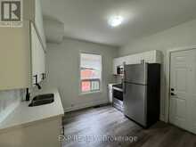 58 ARTHUR AVENUE N | Hamilton Ontario | Slide Image Four
