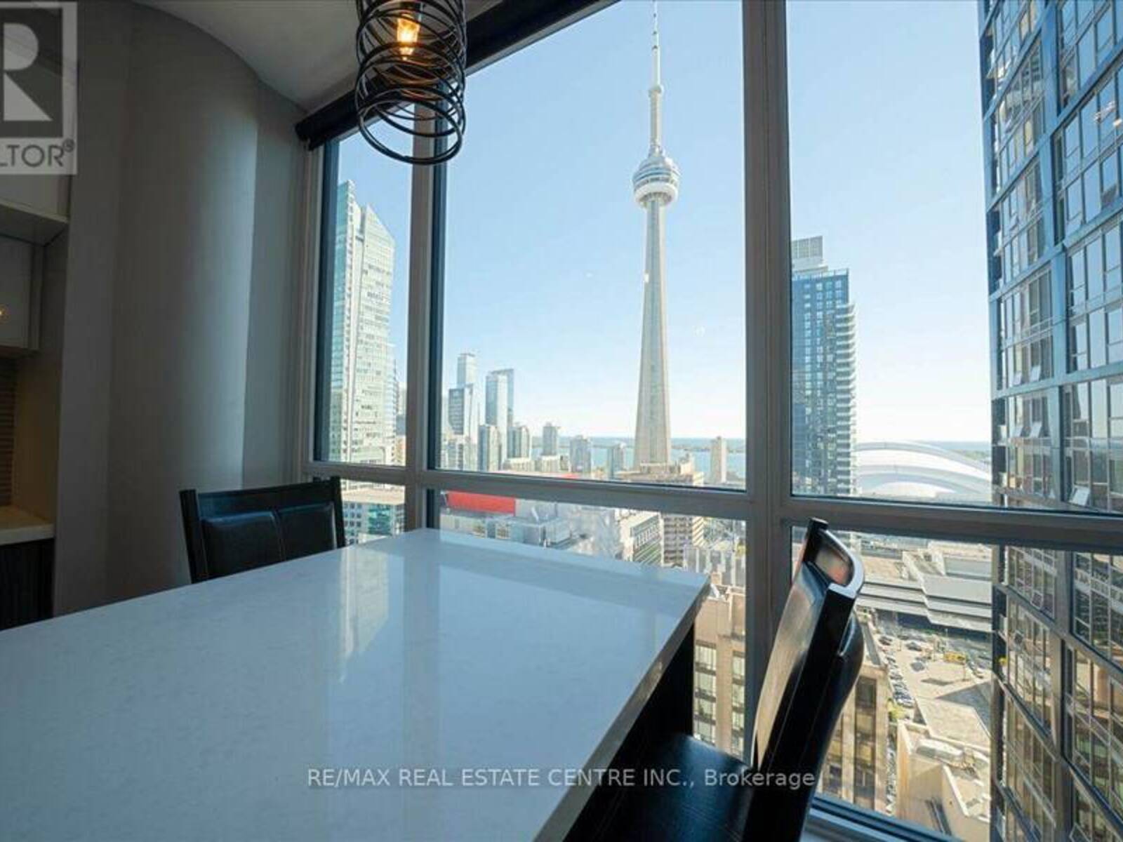 2808 - 8 MERCER STREET, Toronto, Ontario M5V 0C4